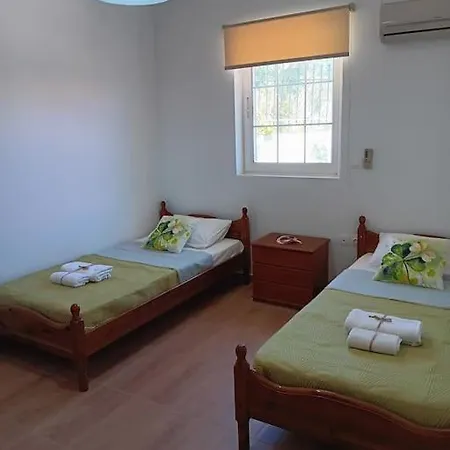 Holiday home Giovani-entire 1st Floor House With Pool